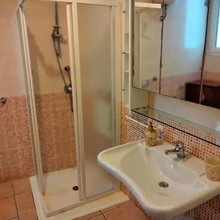 Doppio Letto In Residenza Europa בית הארחה *